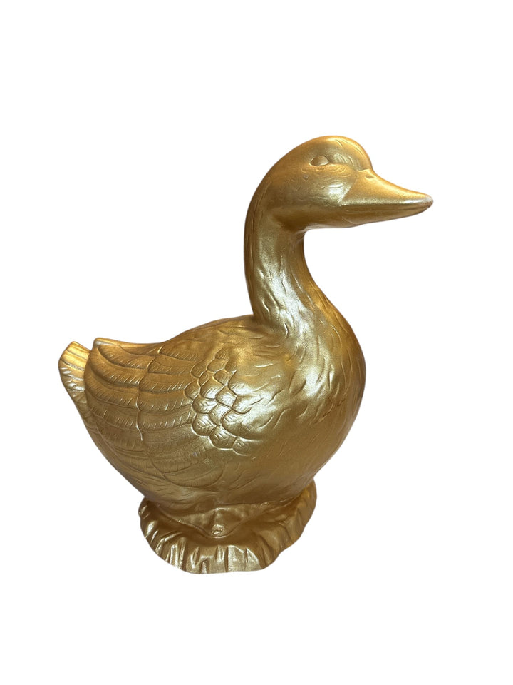 Gartenfigur goldene Gans, Märchen Gans sitzend