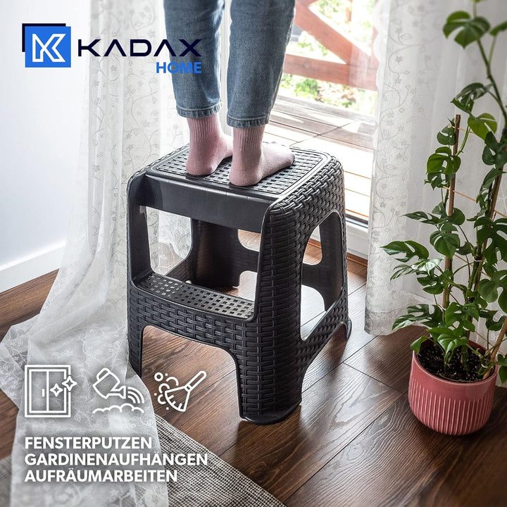 KADAX Hocker aus Kunststoff-Recyclingmaterialien, Tritthocker bis 160 kg, Rattanhocker mit Antirutsc