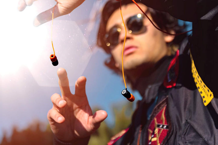 LUDOS Ultra Kopfhörer In Ear Ohrhörer mit Kabel und Mikrofon, Kristallklarer Klang, Ausgewogene Höhe