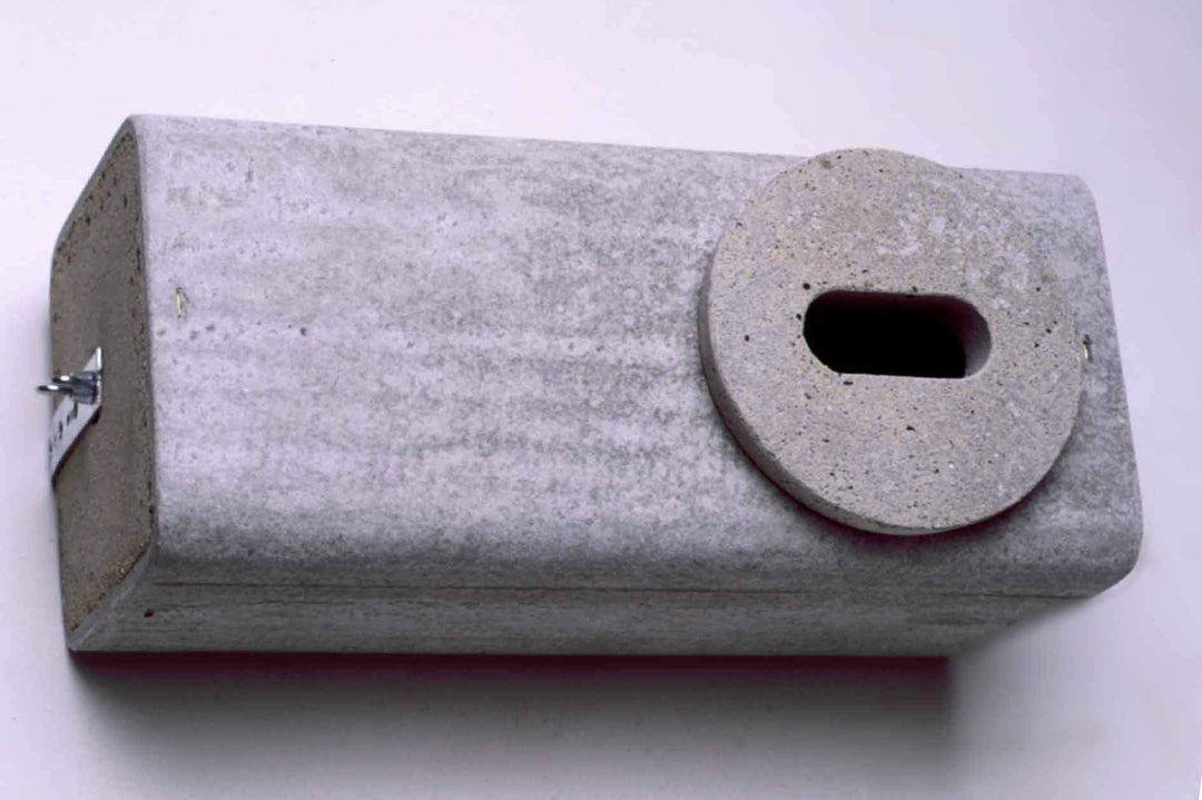Schwegler Naturschutzprodukt Mauerseglernistkasten Typ Nr. 17 1-Fach am Gebäude aus Leichtbeton