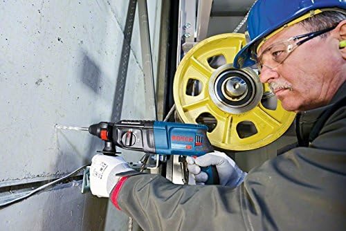 Bosch Professional Bohrhammer GBH 2-26 (Leistung 830 Watt, SDS-Plus Werkzeugaufnahme, inkl. Tiefenan