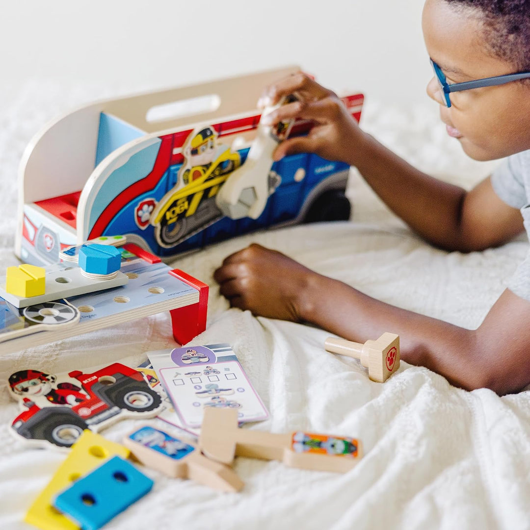 Melissa &amp; Doug PAW LKW für Missionen Zuordnen &amp; Bauen | Holzspielzeug | Entwicklungsspielzeug bauen