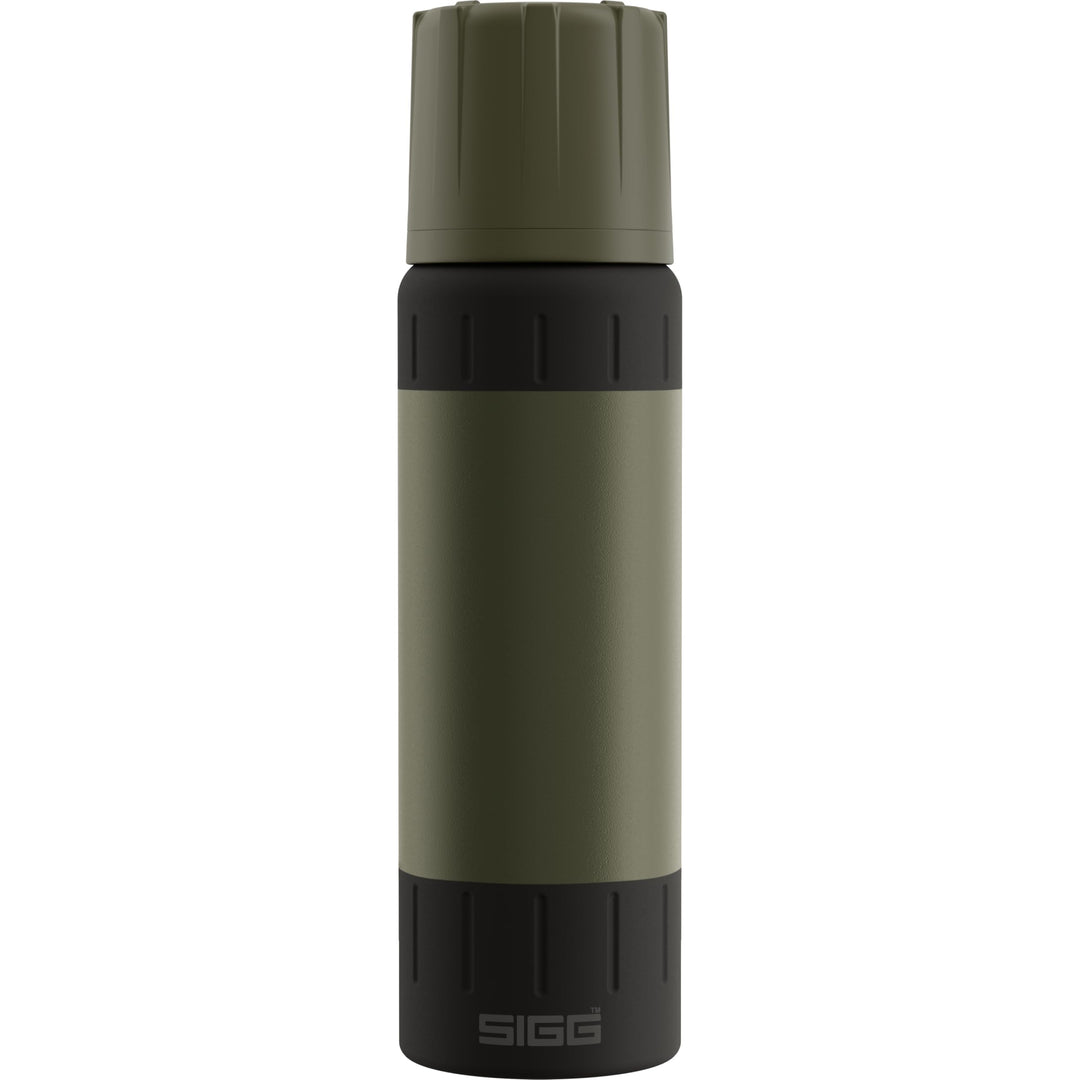 SIGG – Isolierte Trinkflasche – Thermosflasche Alpine Star Roasted Green mit Becher – 20 St. Heiss,