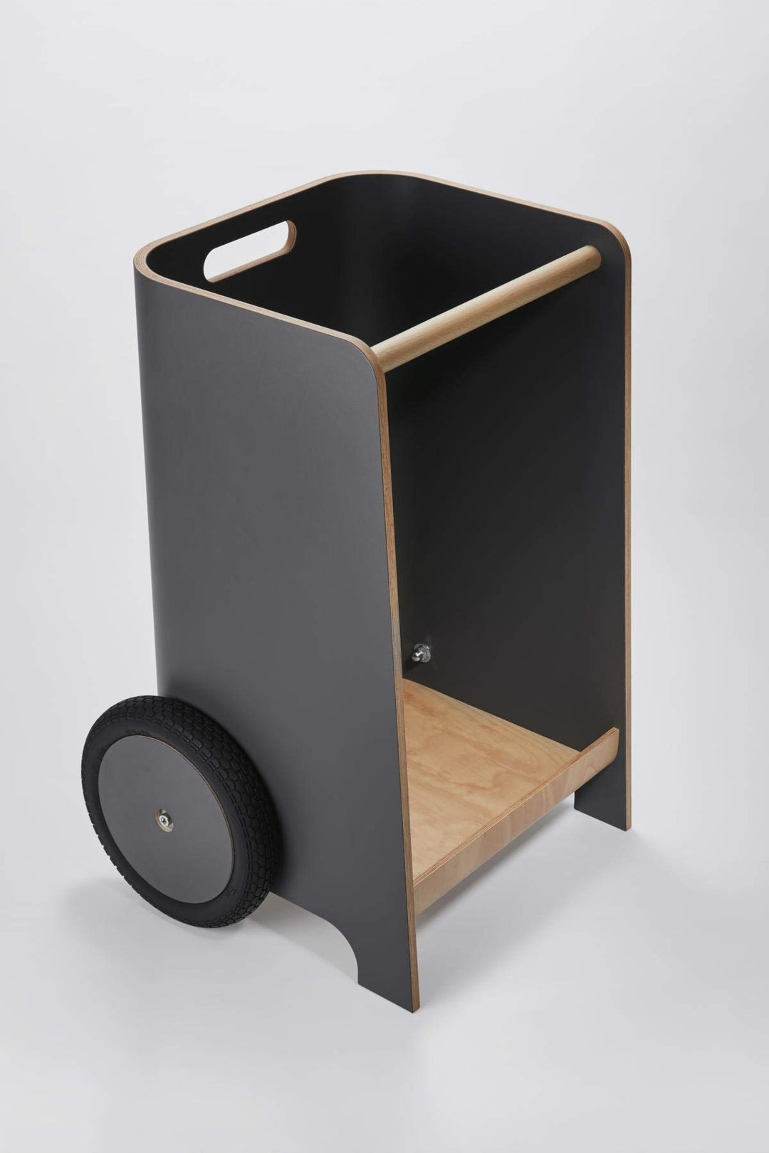 Kaminholzwagen "Schlepperfahrer" | aus Buchenformholz | Brennholzwagen | (Buchenformholz beidseitig
