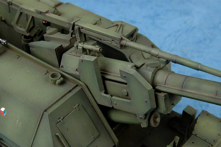 Hobby Boss 85501 Modellbausatz 152mm ShkH DANA vz. 77
