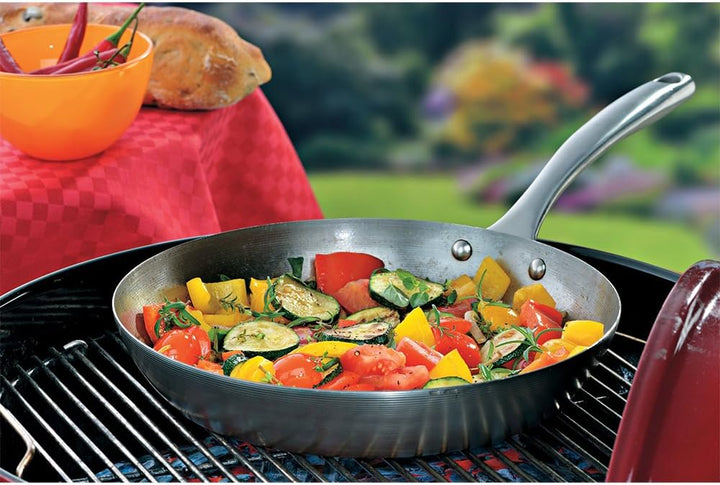 kela Bratpfanne Ferrum 24cm mit Edelstahlgriff, Gusseisen, Silber, 24 cm