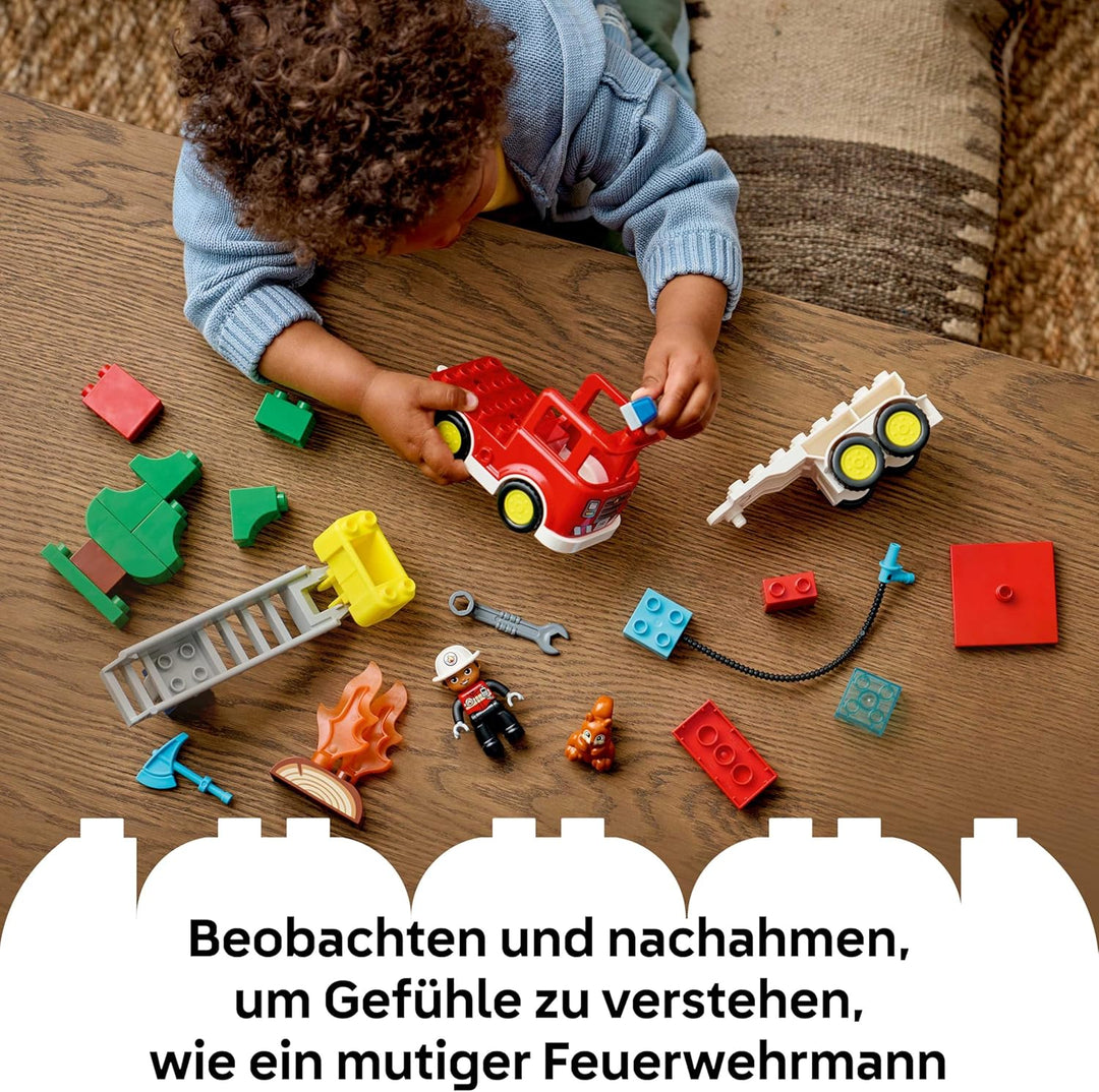 LEGO DUPLO Town Löschauto mit Schlauch und Feuerwehrmann- Lernspielzeug für Motorik - Rotes Feuerweh