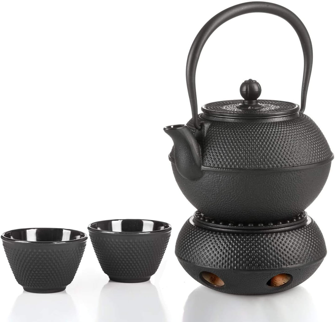 Dimono Traditionelles Tee-Set aus Gusseisen: Teekanne, Stövchen und 2 Teebecher Komplett-Set, Komple