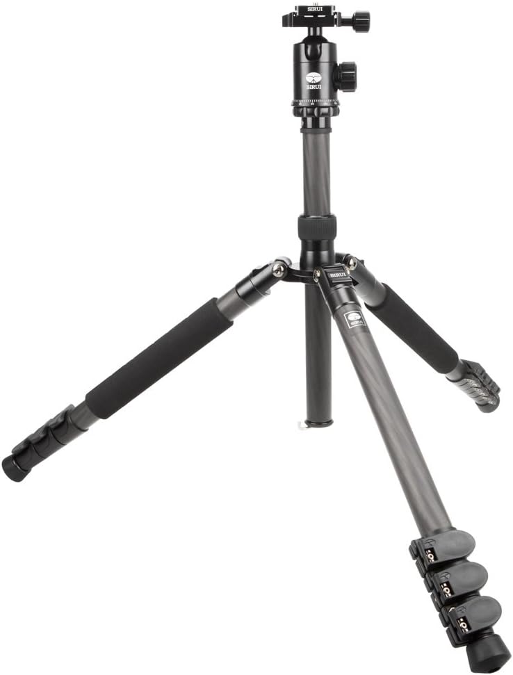 SIRUI ET-2204/E-20 Easy Traveler Dreibeinstativ mit E-20 Kopf (Carbon, Höhe: 144 cm, Gewicht: 1, 37k