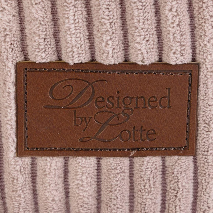 Designed by Lotte Bettchen Ribbed - Katzenbett - Rosa - 50x50x17 cm