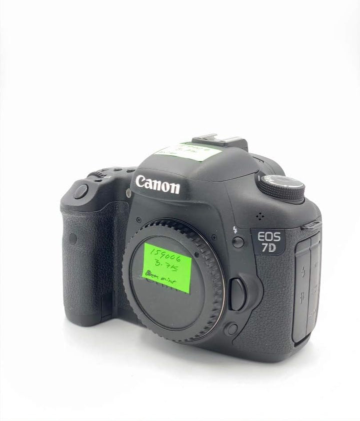 Canon EOS 7D Gehäuse Digitalkamera 18.0 (5184 x 3456) Schwarz schwarz