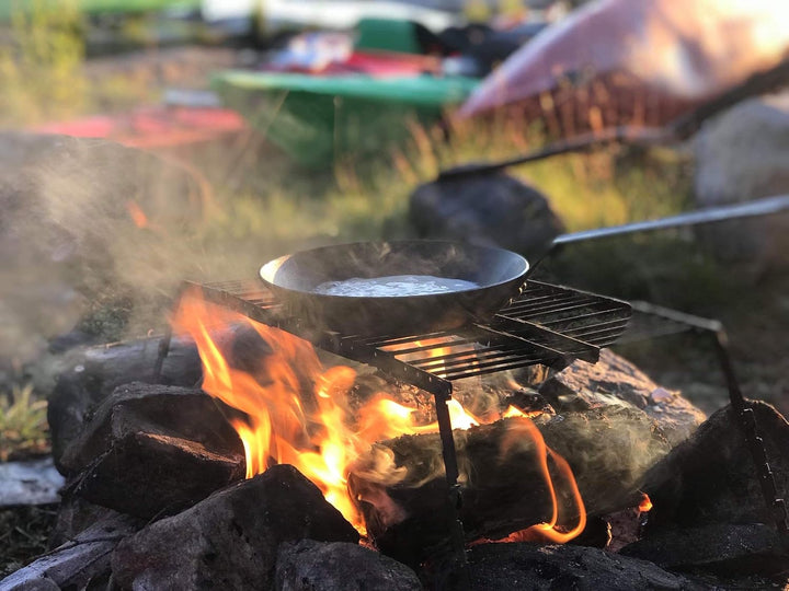 Bitty Big Q Campinggrill aus 316 Edelstahl, ultrakompakt, tragbar, leicht