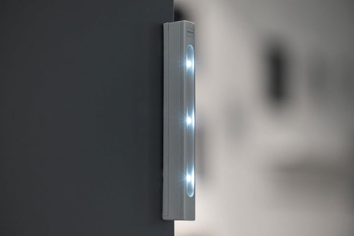 Letterman M Radius Design-Briefkasten mit Zeitungsfach Silber, moderner Postkasten mit Zeitungsrolle