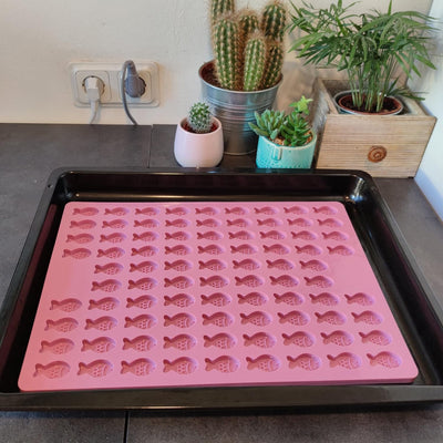 Collory Medium Fisch (3,5cm) Silikon Leckerli Backmatte, Hundekekse selbst backen, Pralinenform, Bon
