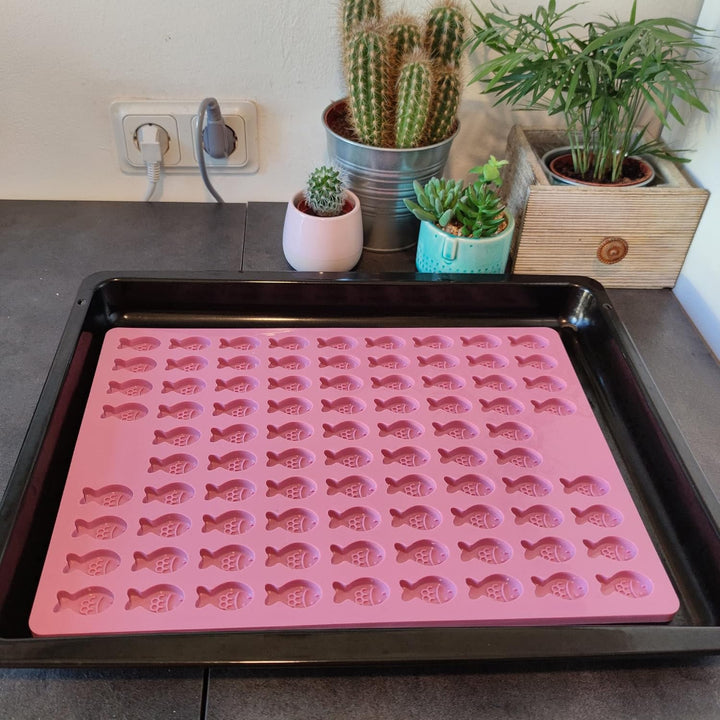 Collory Medium Fisch (3,5cm) Silikon Leckerli Backmatte, Hundekekse selbst backen, Pralinenform, Bon