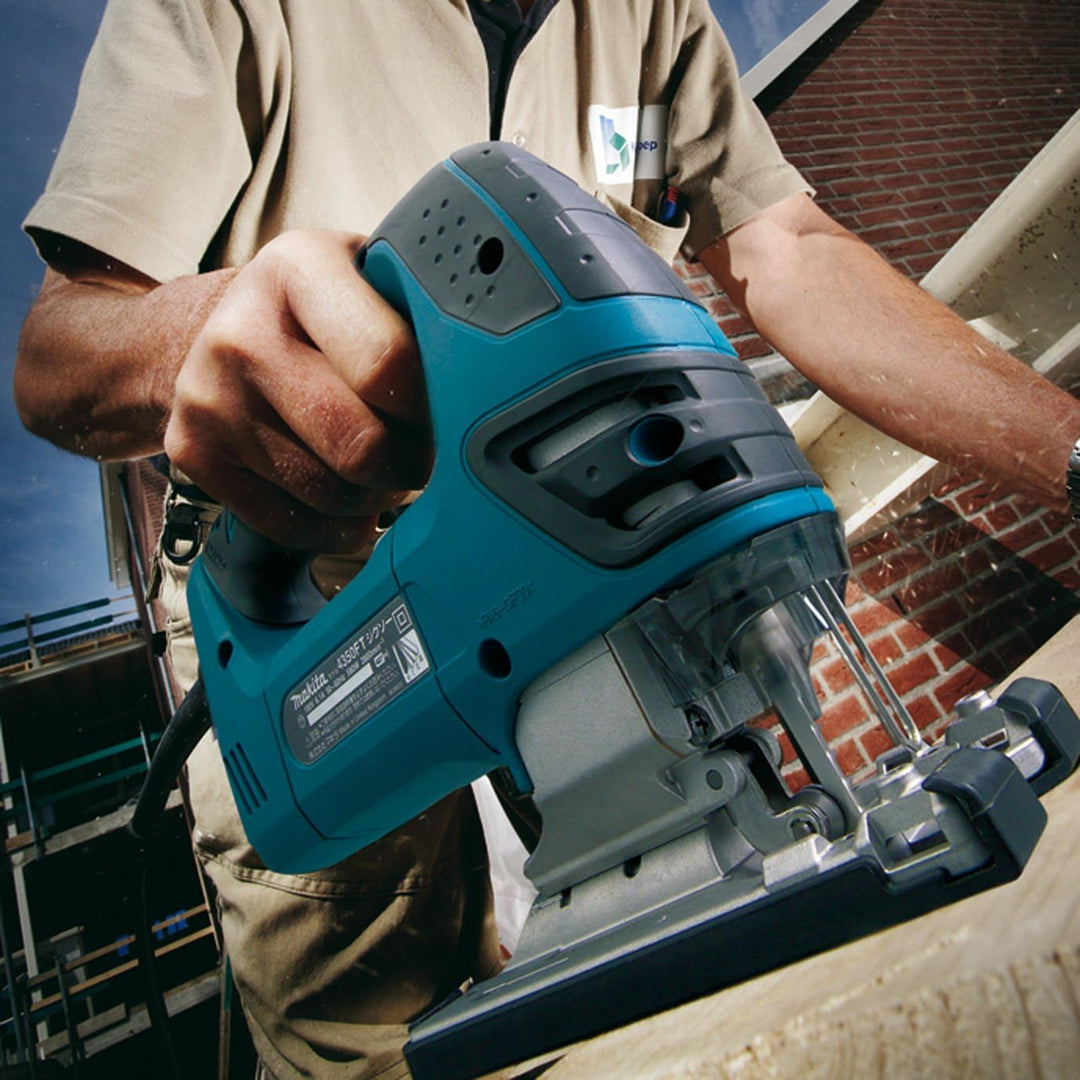 Makita 4350FCTJ Pendelhubstichsäge 135 mm mit LED