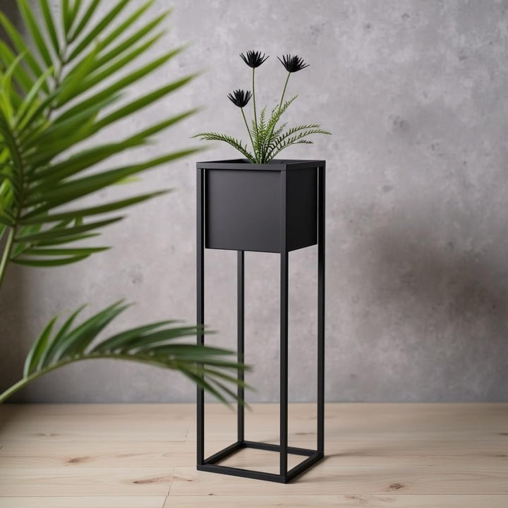 Pflanzenständer Reno - 21x21x70cm - Farbe Schwarz - für Zimmerblumen - Metallregal - Dekorativer Tis