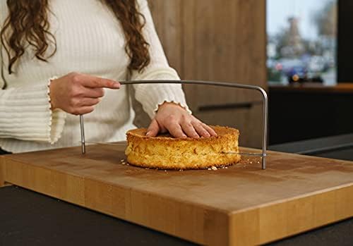 Lares Tortenschneider Edelstahl 40 cm – höhenverstellbarer Tortenbodenschneider mit Skala – Tortenme