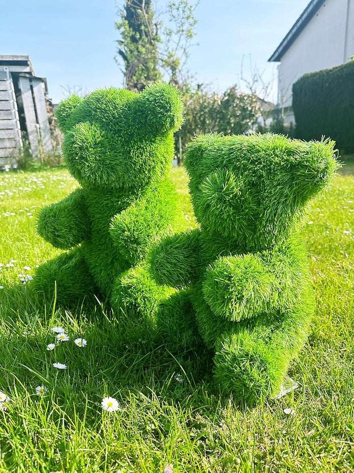 Innovative Kunstwerk Figuren aus Kunstrasen Bär Bear Teddybär Bärchen Gartendekoration Deko (Sittin
