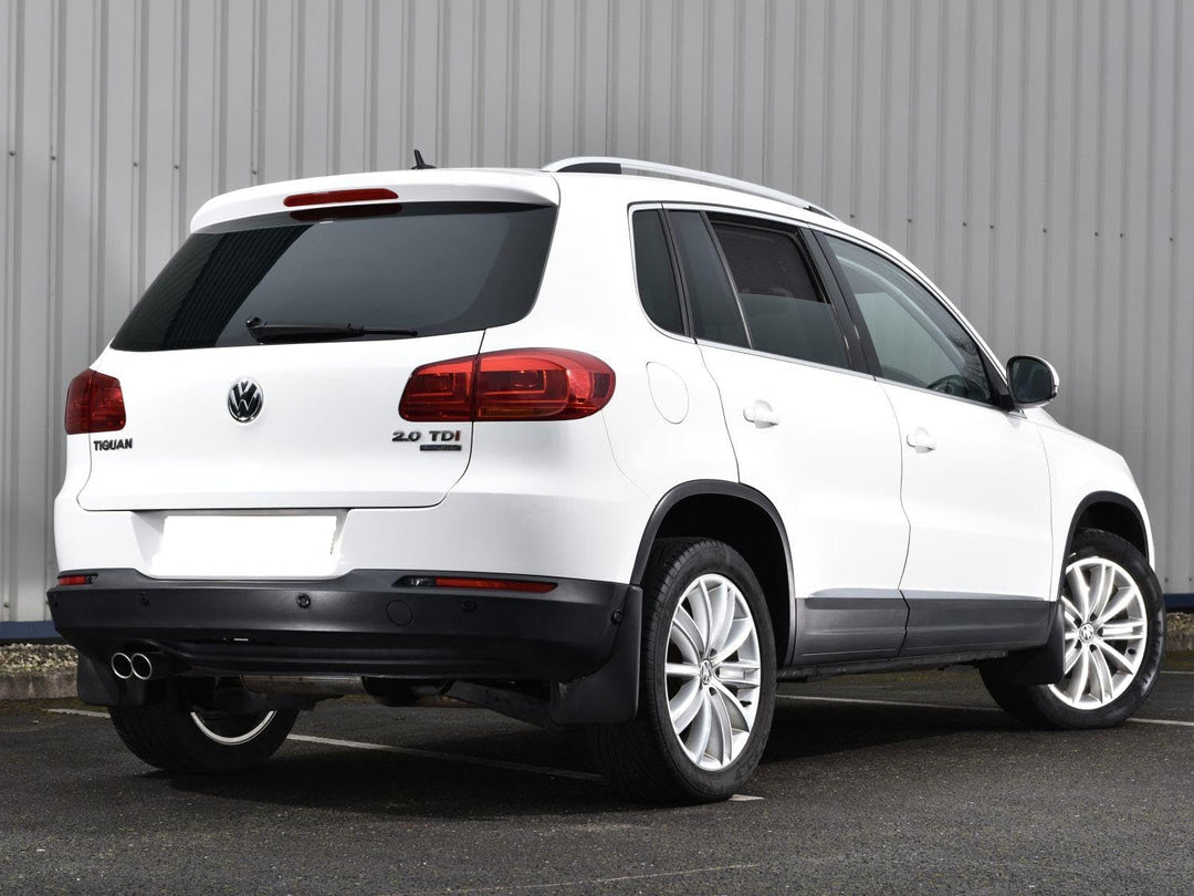 Fahrzeugspezifische Sonnenschutz Blenden passend für VW Tiguan ab 4/2016.- Komplett-Set AZ17002931