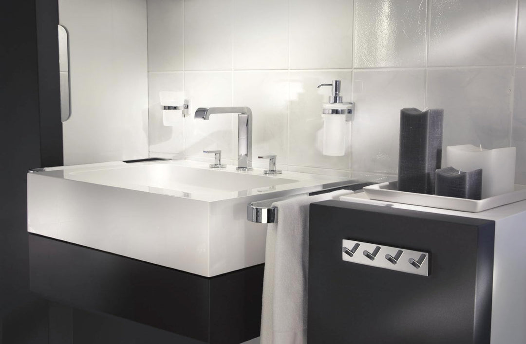 Smedbo "House" Chromed Quadruple Towel Hook, Polished Chrome, 17.8 x 4 x 4 cm Silber, Silber