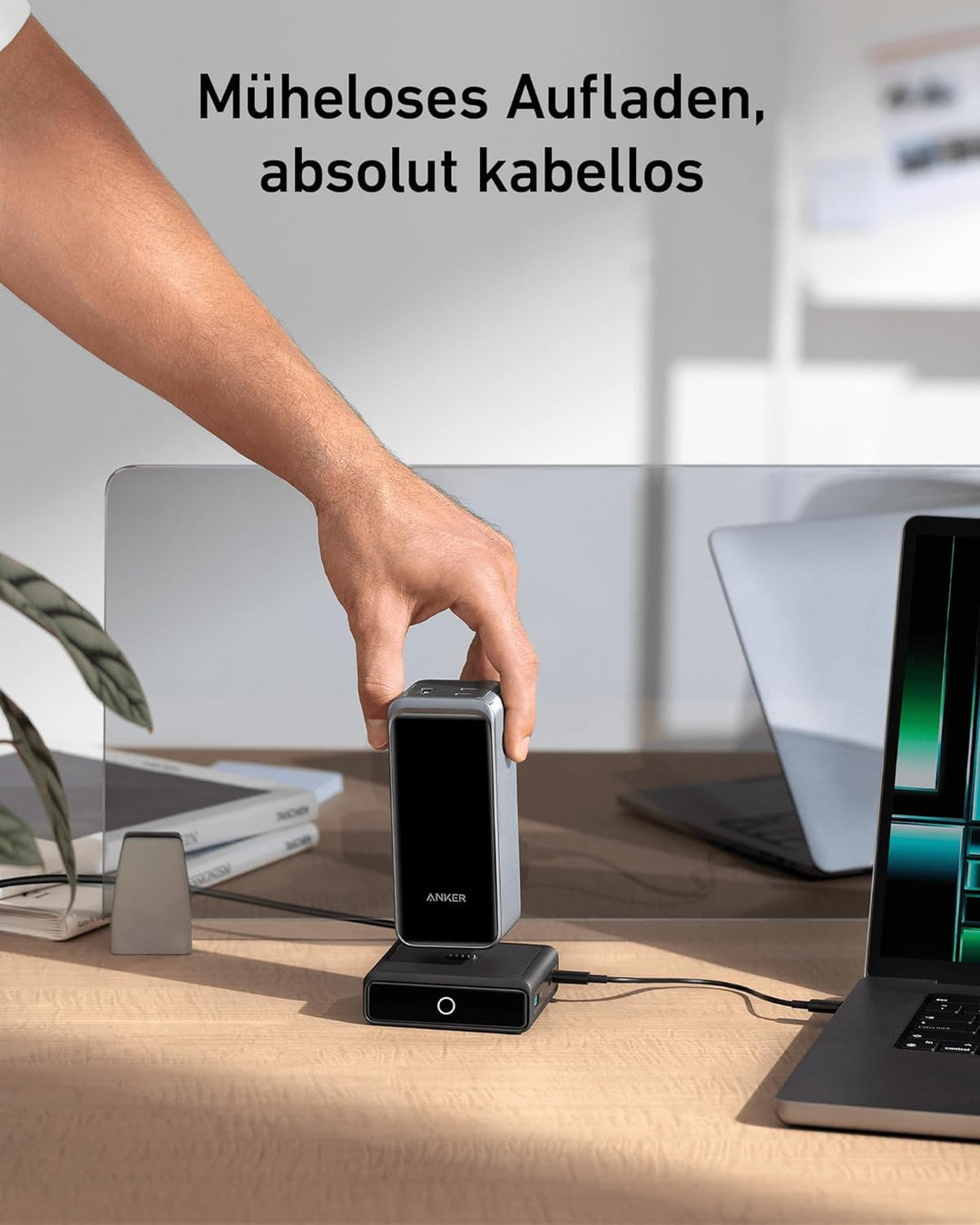 Anker Ladestation für Anker Prime Powerbank, 100W Schnellladeleistung mit 4 Anschlüssen, für MacBook