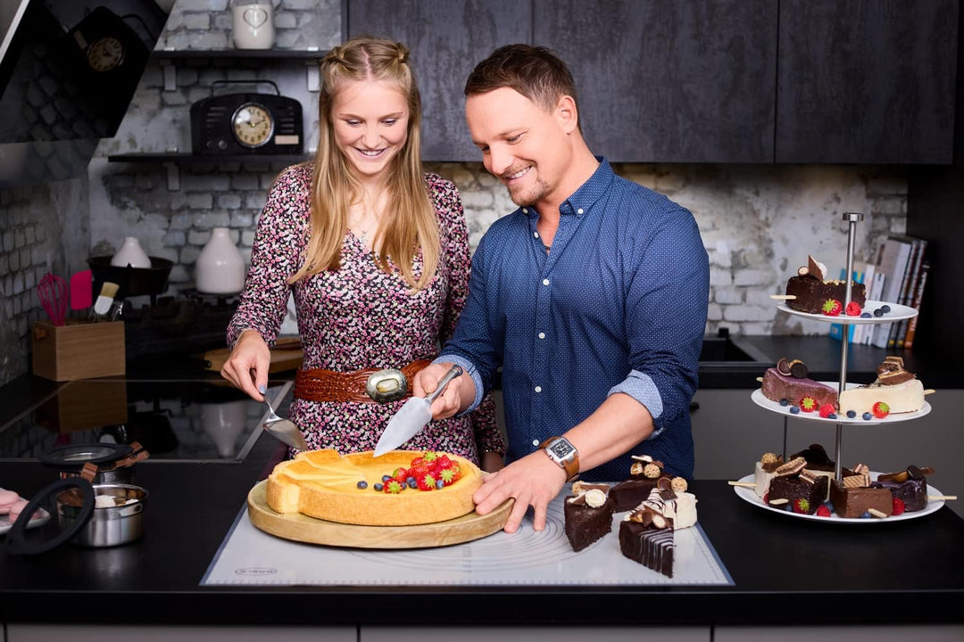RÖSLE Tortenmesser, Hochwertiges Kuchenmesser zum Teilen und Verteilen von Torten und Kuchen, feine