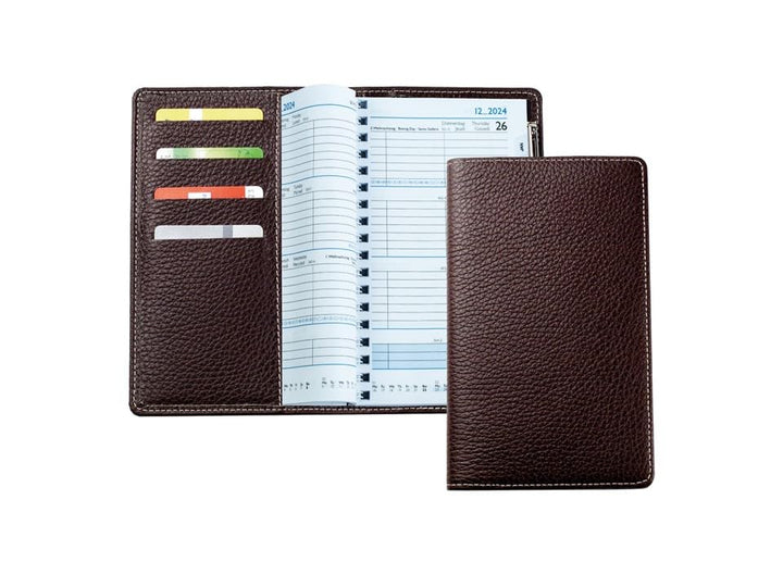 DELMON VARONE - Personalisierbarer Taschenkalender 2025 Soft Grain Leder braun - Organizer Wochenpla