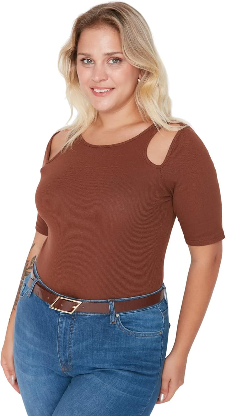 Trendyol Damen Bluse, schmal, figurbetont, Rundhalsausschnitt, Strick, Übergrösse Hemd 4XL Braun, 4X