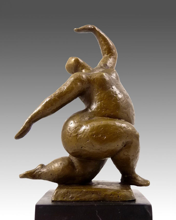 Abstrakte Bronzeskulptur - XXL Tänzerin hockend - signiert Milo - Bronzefigur - Moderne Kunst Skulpt