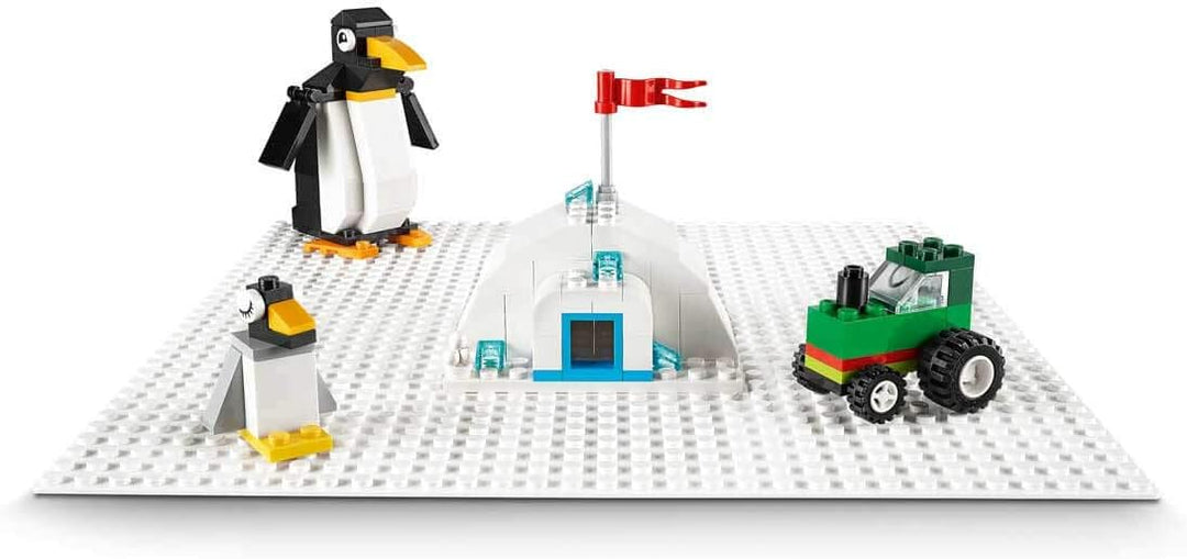 LEGO 11010 Classic Weisse Bauplatte 25 cm x 25 cm für Winter-Sets, Grundplatte Classic Bauplatte, Cl