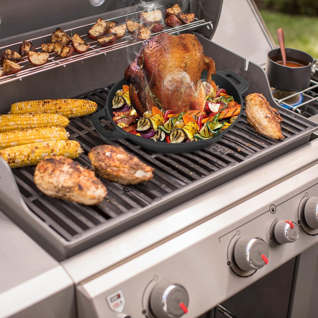 Onlyfire Hähnchenbräter aus Gusseisen, BBQ-Geflügelbräter mit Ausgiesser und Griff, Grillzubehör für