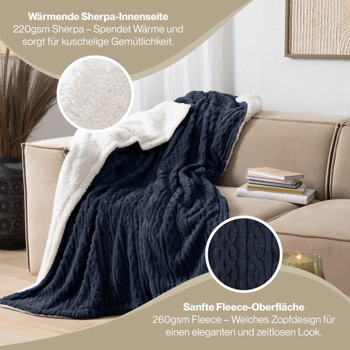 Blumtal Kuscheldecke 130x150 cm mit Zopfstrick-Optik - Oeko-TEX zertifizierte Mikrofaser Fleecedecke
