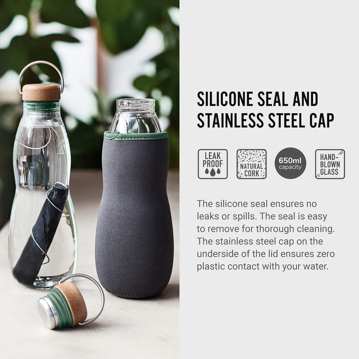 black+blum Eau Good Glas (optimiertes Design), olive, 650 ml 650 ML Olive, 650 ML Olive