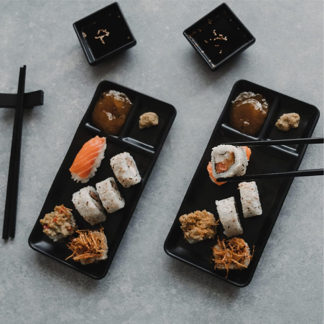 Goliber Japanisches Melamine Sushi Geschirr Set (8pcs) - Enthält 2 Schwarzes Geschirr, 2 Sossenschäl