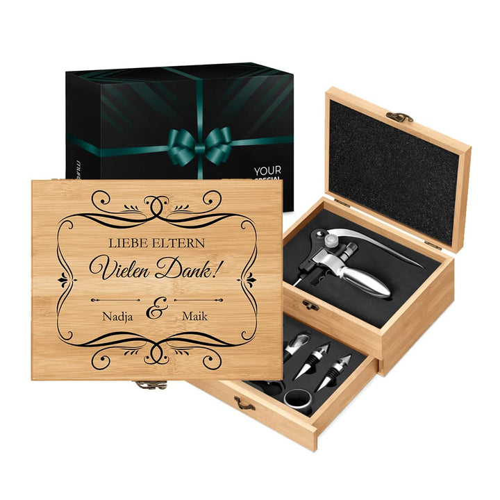 Maverton Weinöffner-Set personalisiert Weinset Sommelier Set - Geschenkbox Holzbox + 8er Weinzubehör