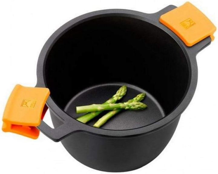 Antihaft-Fleischtopf "Efficient orange" aus Aluminium mit Deckel Grösse: 15,8cm H x 20cm Ø, 20