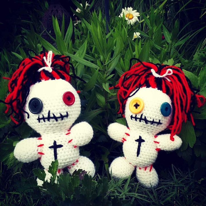 Handgefertigte Voodoo-Puppe „Lumi“ – Weisses Unikat 20cm – Handgemachte Charakterpuppe - Personalisi
