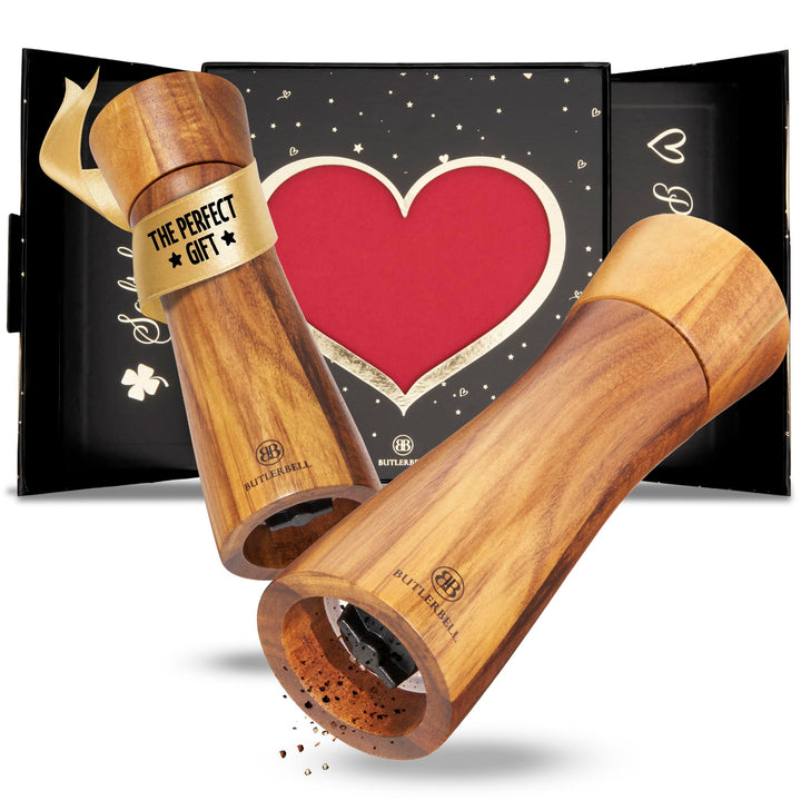 BUTLERBELL® Englisch | Salz und Pfeffermühle Holz in Luxus Geschenkbox mit Herz ideal als Hochzeitsg