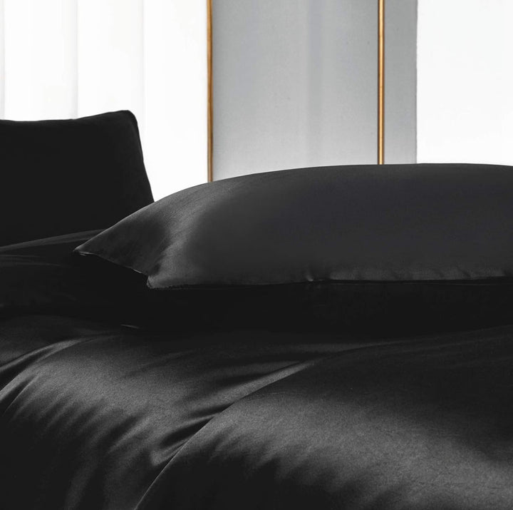 Damier Bettwäsche 135x200cm Schwarz Satin Bettbezug Set Uni Einfarbig Deckenbezug Hochwertiges Delux