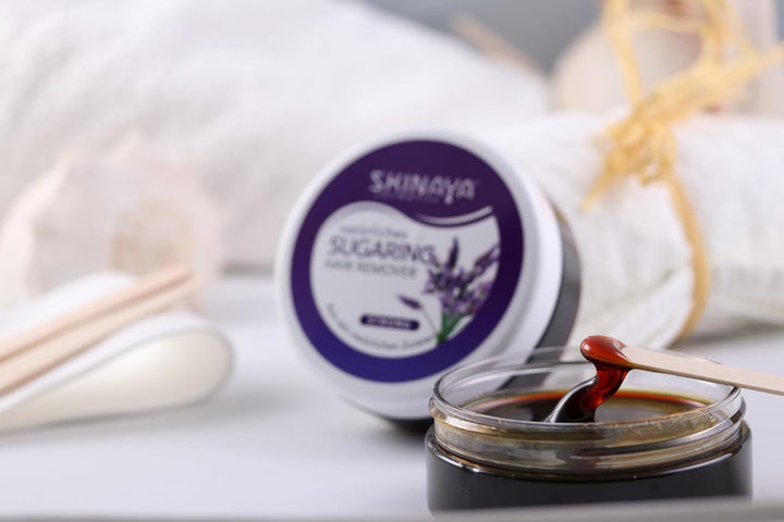SKINAYA® PREMIUM ZUCKERPASTE SET ZUR HAARENTFERNUNG - 300 Gramm Sugaring Wachs Waxing Set (Lavendel)