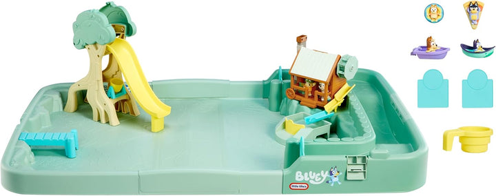 Little Tikes Bluey Bushland Adventure - mit 6 Zubehörteilen, Aktives Spielen mit Bluey, für Jungen u