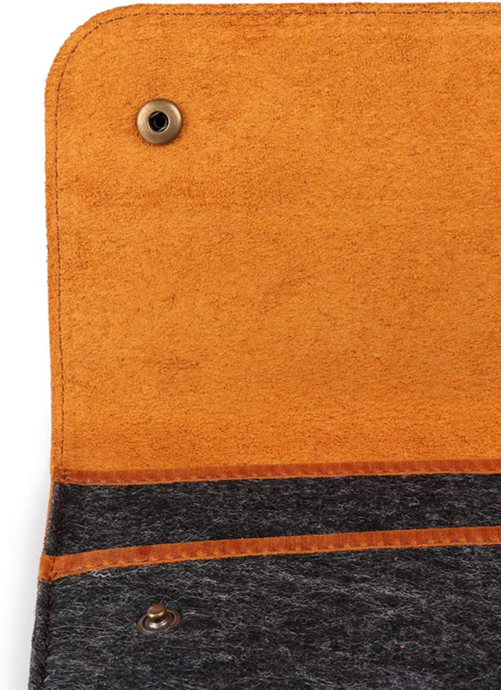 MegaGear MacBook-Tasche aus echtem Leder und Fleece, Laptop-Hülle für MacBook Pro und MacBook Air Hü