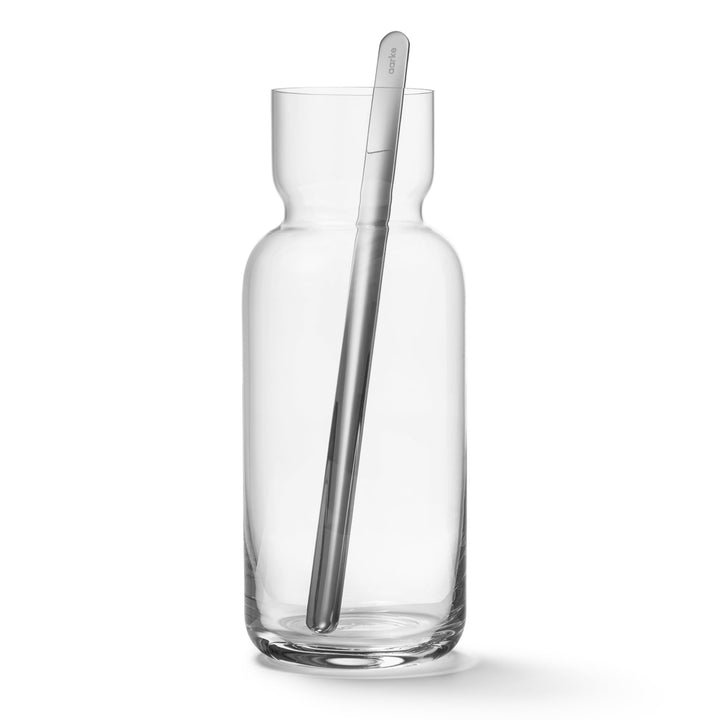 AARKE Nesting Carafe, Kristallglaskaraffe (1,1 Liter) + Edelstahl-Barlöffel, Karaffe