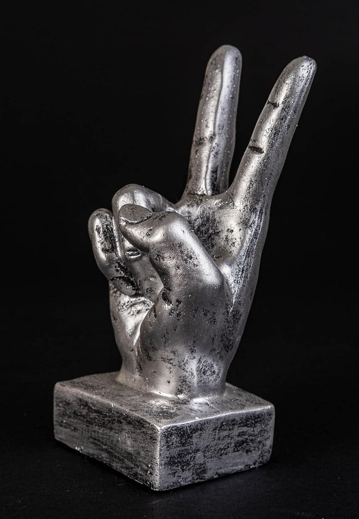 IDYL Moderne Skulptur Figur Resin Hand Victory |silberfb. | Masse: 6x8x17 cm | Material: Polyresin (