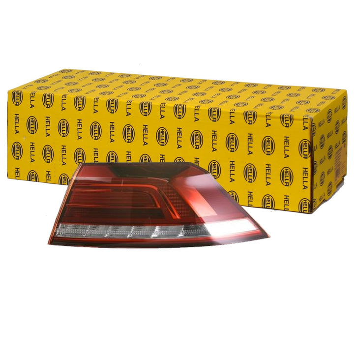 HELLA 2SD 011 881-061 Heckleuchte - LED - äusserer Teil - rechts - für u.a. VW Passat (3G2, CB2) - C