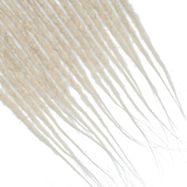 Dünne 0.6cm Synthetische Dreadlock Extensions Handgemacht 24 Zoll 20 Stränge Häkelhaar Lange Häkelzö