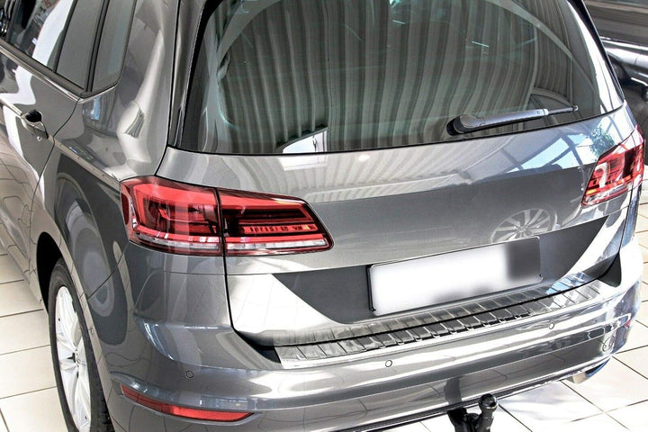 Ladekantenschutz Edelstahl CHROM kompatibel für VW GOLF SPORTSVAN | ab 2014 | mit Abkantung | premiu