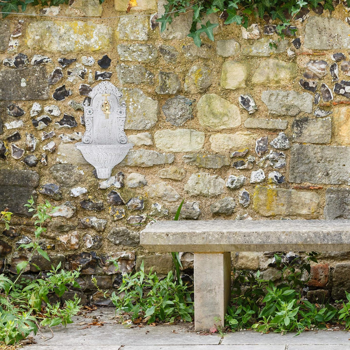 Relaxdays Wandbrunnen antik, mit Wasserhahn, nostalgisch, Waschbecken Garten, Aluguss, H x B x T 40