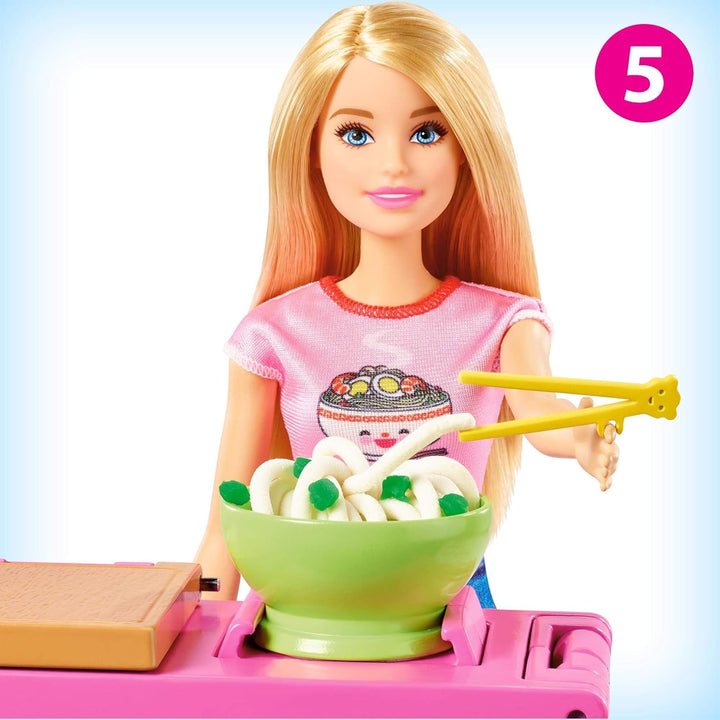 Barbie GHK43 - Pasta-Spielset mit Puppe (blond) und Arbeitsbereich, mit Zubehör und Spielknete, Spie